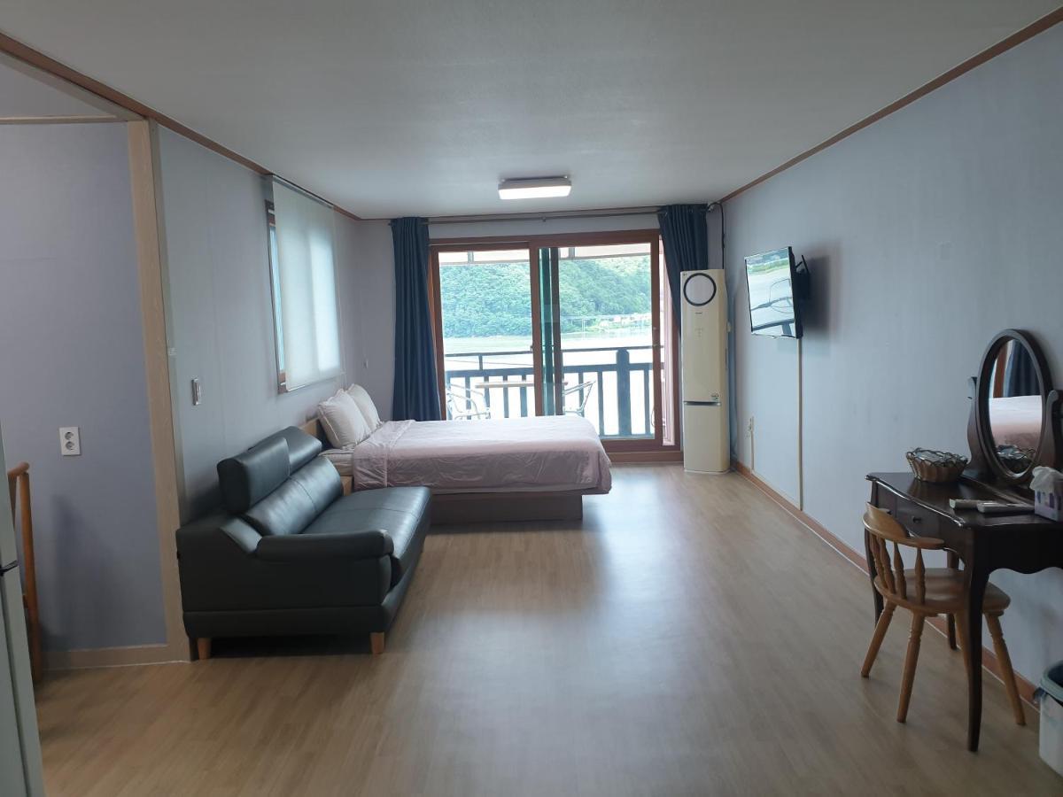 Lahoya Pension Chuncheon Luaran gambar