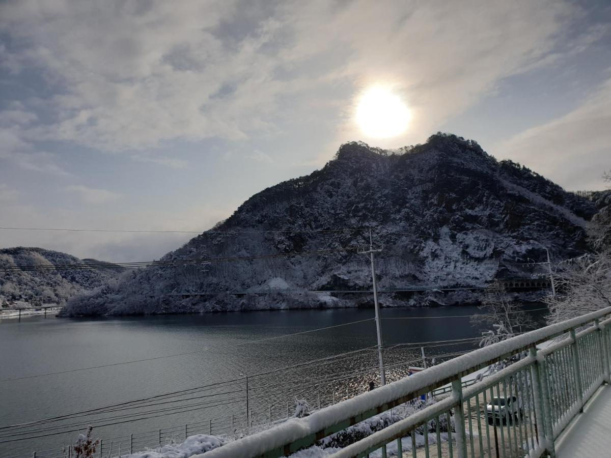Lahoya Pension Chuncheon Luaran gambar