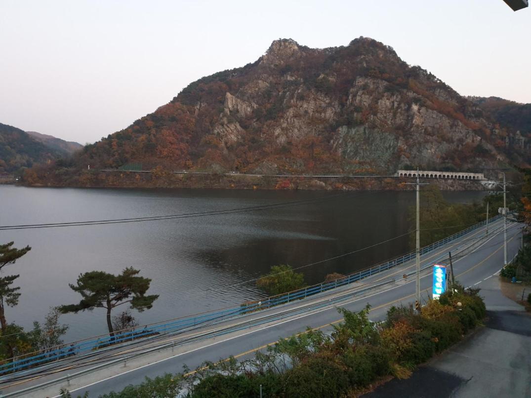 Lahoya Pension Chuncheon Luaran gambar