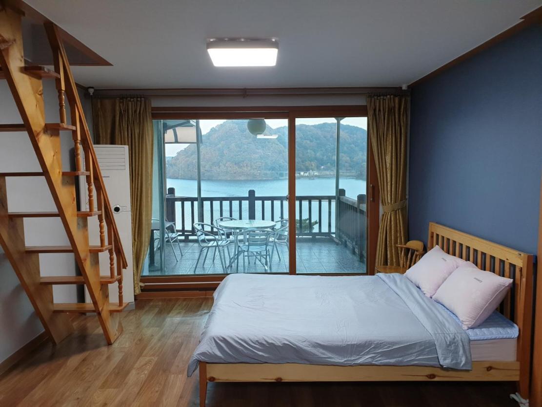 Lahoya Pension Chuncheon Luaran gambar