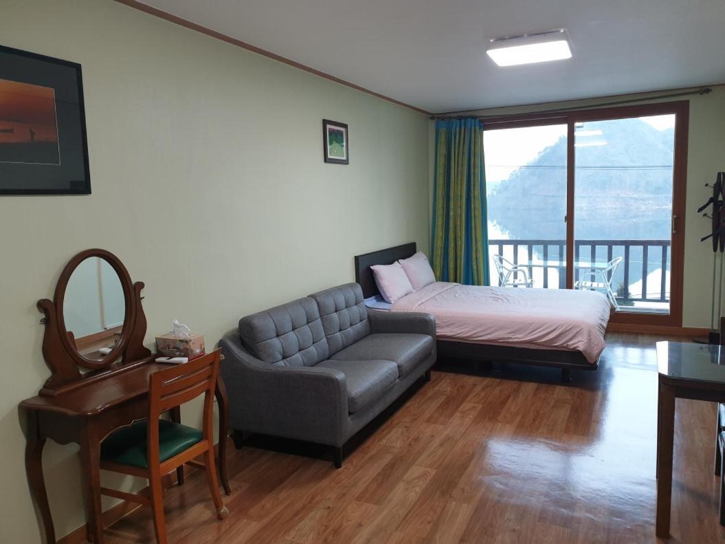 Lahoya Pension Chuncheon Luaran gambar